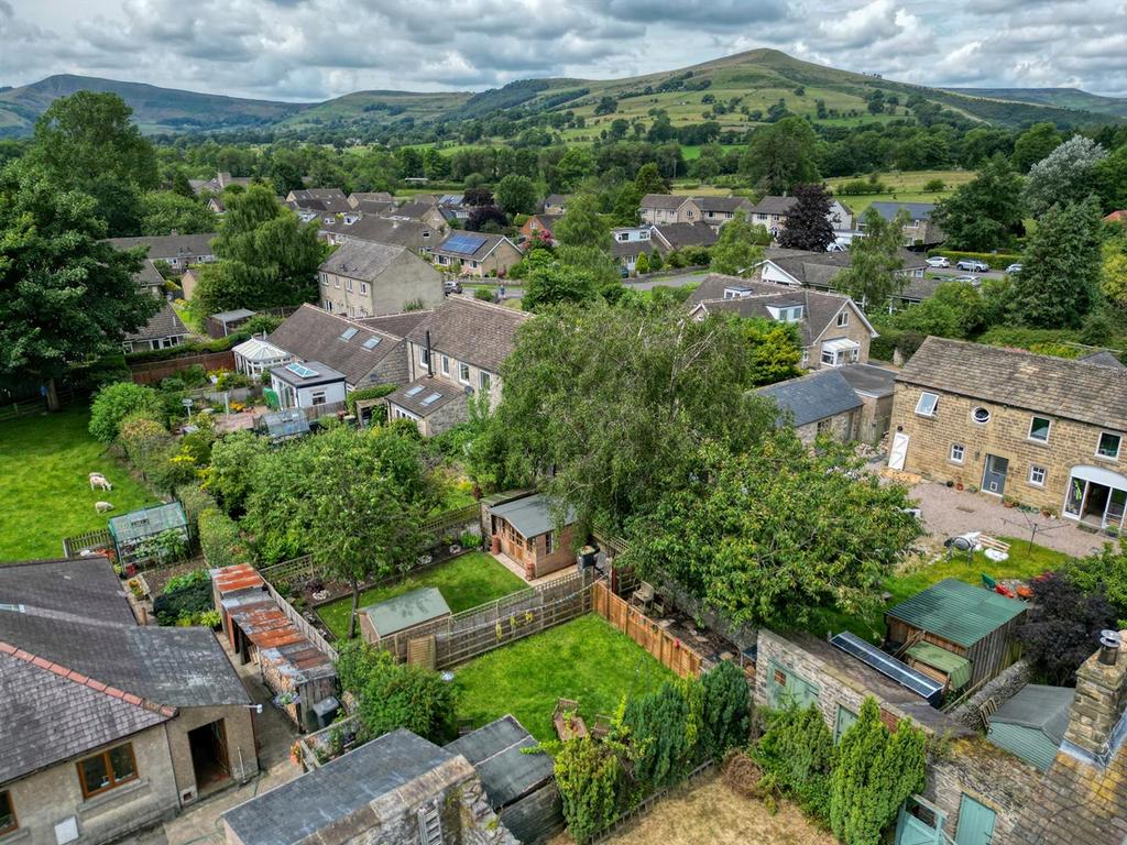DJI 0137 hdr.jpg