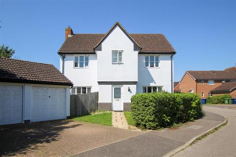 4 bedroom detached house to rent, Strympole Way, Highfields Caldecote CB23