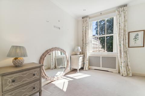 2 bedroom flat to rent, Warwick Square, London, SW1V