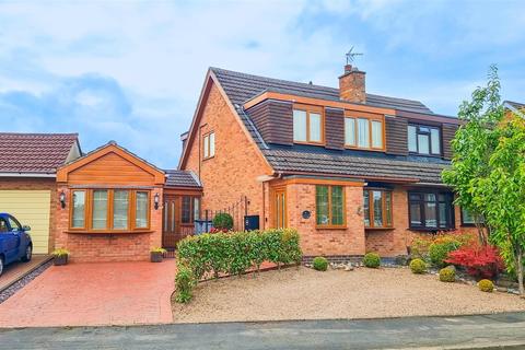 4 bedroom semi-detached house for sale, Alderbrook Drive, Whitestone