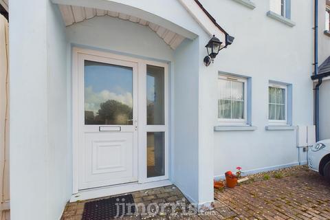 4 bedroom terraced house for sale, Pen Wallis, Fishguard