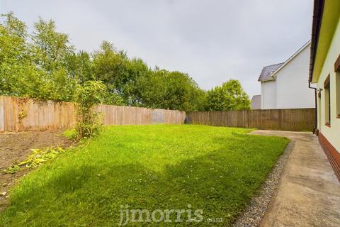 5 bedroom detached bungalow for sale, Llwyncelyn, Trefwrgi Road, Goodwick