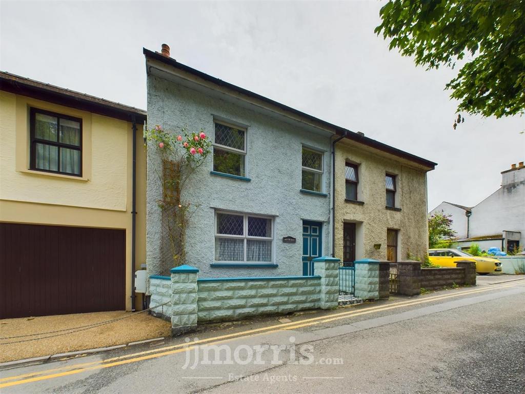 CAM03686 G0-PR0110-STILL049.jpg