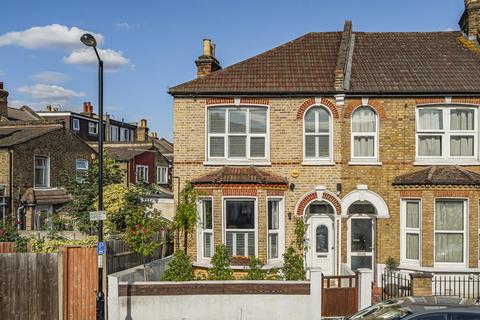 3 bedroom end of terrace house for sale, Brookdale Road, London, SE6 4JP