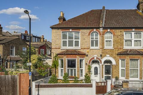 100 Brookdale Road, London, SE6 4JP