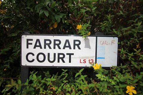 3 bedroom semi-detached house for sale, Farrar Court, Leeds