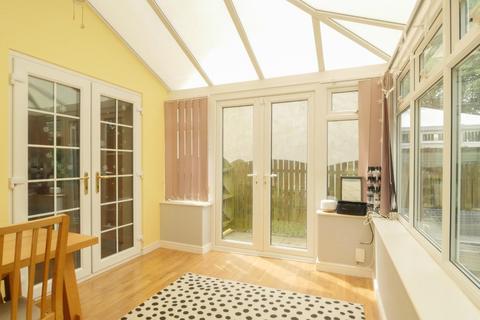 3 bedroom semi-detached house for sale, Farrar Court, Leeds