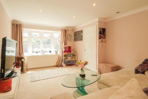 undefined, Green Hill Road, Leeds