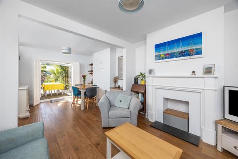 4 bedroom semi-detached house for sale, Rowan Avenue, Hove