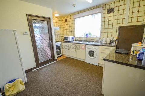 3 bedroom semi-detached house for sale, Thornbridge Rise, Sheffield, S12