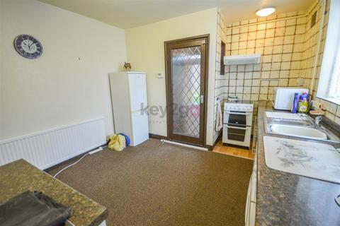 3 bedroom semi-detached house for sale, Thornbridge Rise, Sheffield, S12
