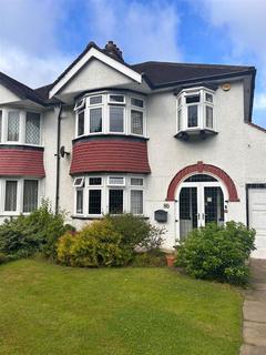 3 bedroom semi-detached house to rent, Foresters Drive, Wallington