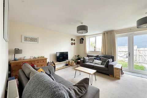39 Fairfields, Probus, Truro, TR2 4FG