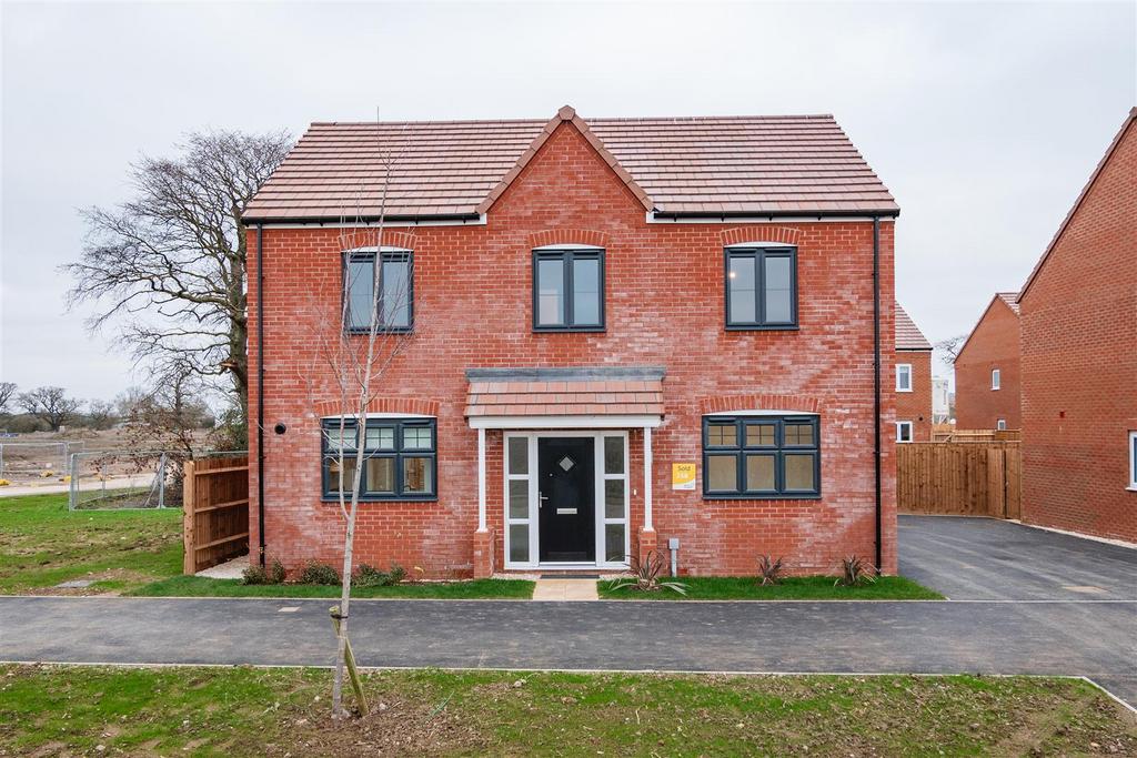 Haresfield Lane, Hardwick, Gloucester 4 bed detached house to rent £