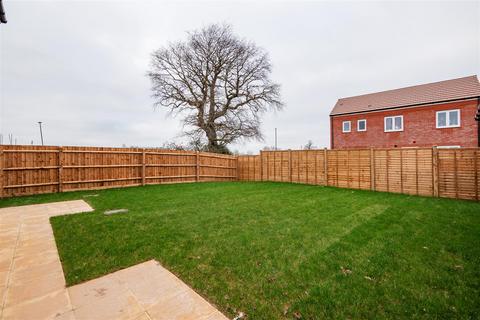 4 bedroom detached house to rent, Haresfield Lane, Hardwick, Gloucester