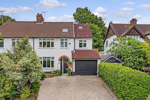5 bedroom semi-detached house for sale, St. Charles Road, Brentwood