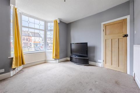 3 bedroom semi-detached house for sale, Ashby Road, Scunthorpe