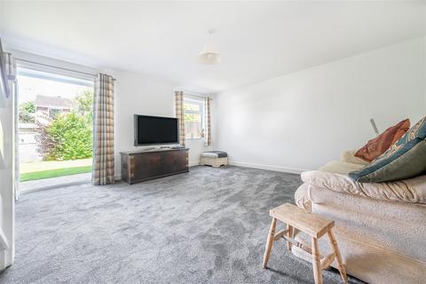 114 Broadleas Park, Devizes, SN10 5JF