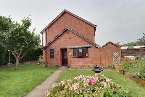 3 bedroom detached house for sale, Tollemache Drive, Crewe