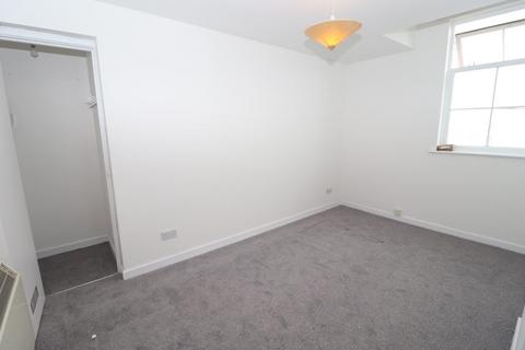 1 bedroom flat to rent, Flat 10 Rowlinson Court6 Heathley Park DriveLeicesterLeicestershire