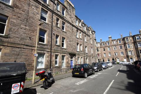 1 bedroom flat to rent, Millar Place