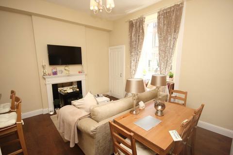 1 bedroom flat to rent, Millar Place