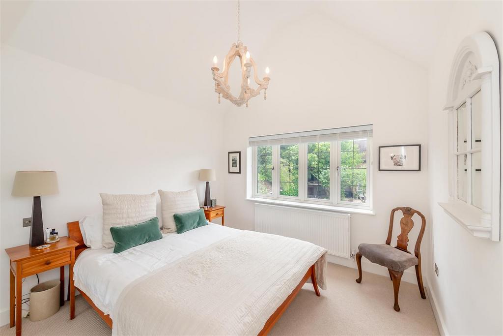 8612229-interior29.jpg