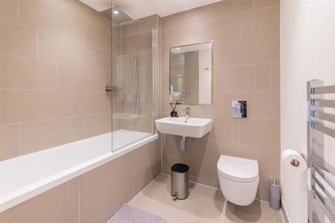 1 bedroom flat for sale, Inglis Way, Mill Hill, London