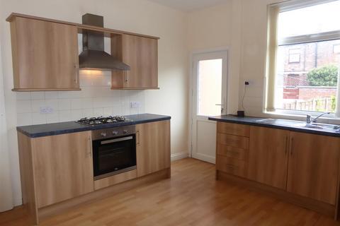 2 bedroom terraced house to rent, Crosby Street, Stockport SK2