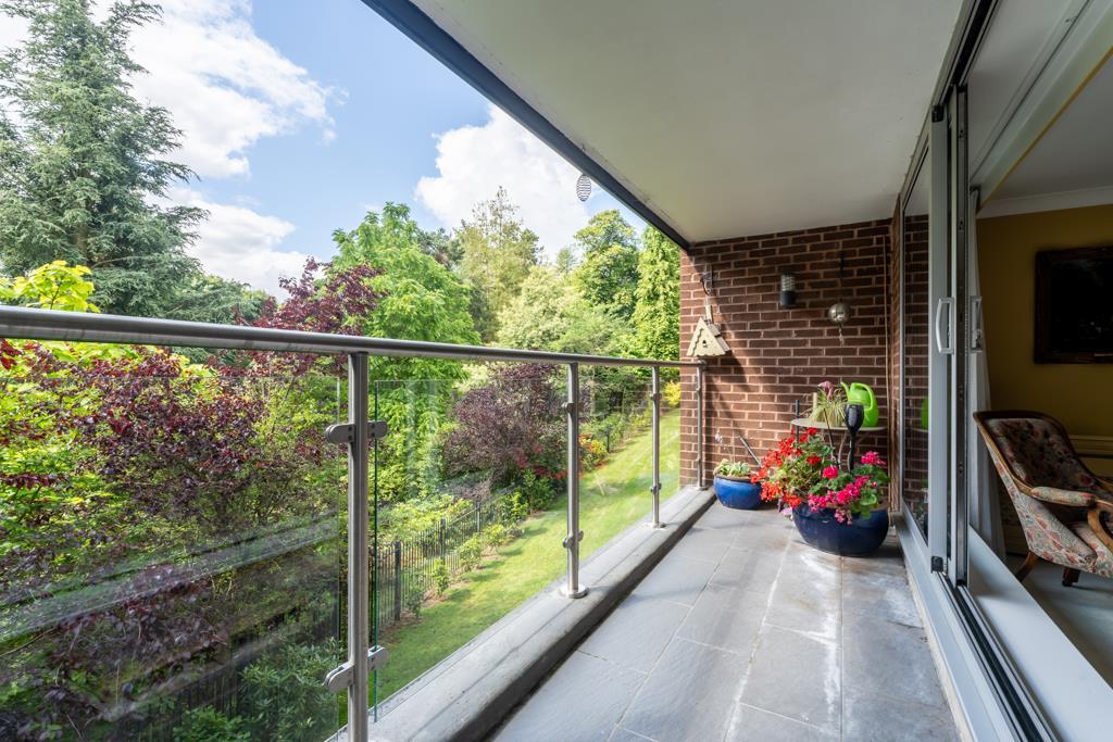 Lounge Balcony