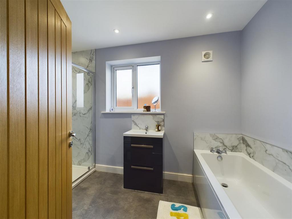 Family bathroom