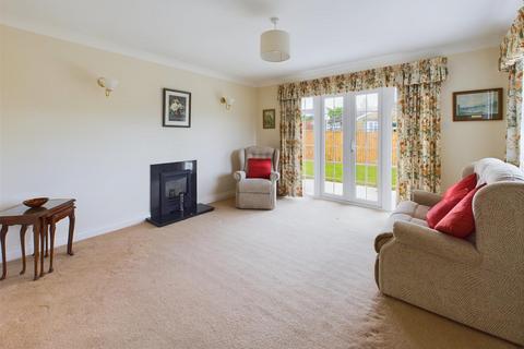 3 bedroom detached bungalow for sale, Rance Pitch, Upton St. Leonards, Gloucester