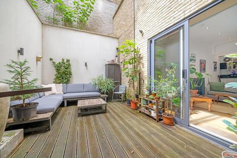 1 bedroom flat for sale, Wanless Road, SE24