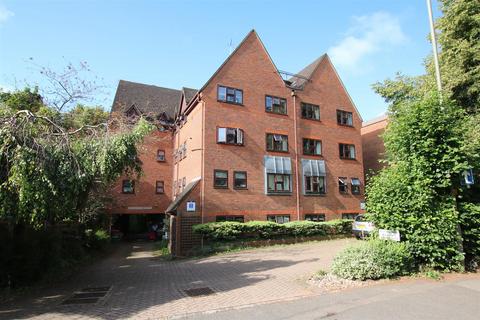 1 bedroom apartment for sale, COPTHORNE COURT, LEATHERHEAD, KT22