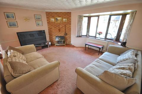 3 bedroom detached bungalow for sale, St. Marys Drive, Dunsville, Doncaster