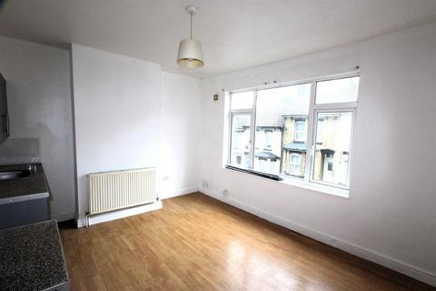 1 bedroom apartment to rent, Sturla Road, Chatham ME4
