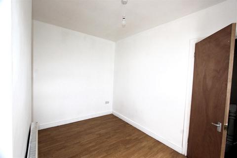 1 bedroom apartment to rent, Sturla Road, Chatham ME4