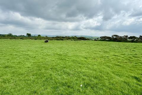 Land for sale, Talyclun, Llangennech