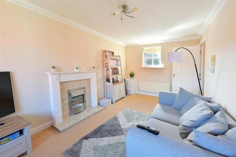 1 bedroom flat for sale, St Andrew Place