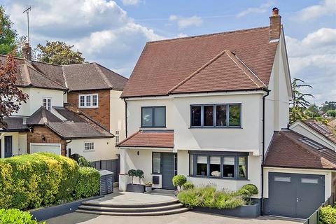 4 bedroom detached house for sale, Hanging Hill Lane, Hutton, Brentwood