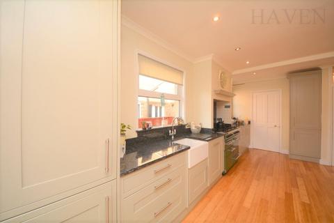 5 bedroom terraced house for sale, Durham Road, East Finchley, N2