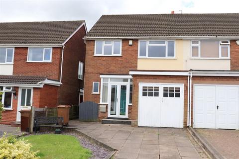 3 bedroom semi-detached house to rent, Cranleigh Close, Aldridge