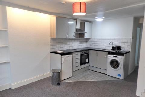 2 bedroom flat to rent, George Street, Brighton