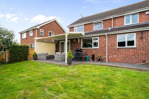 5 bedroom detached house for sale, The Woodcroft, Derby DE74