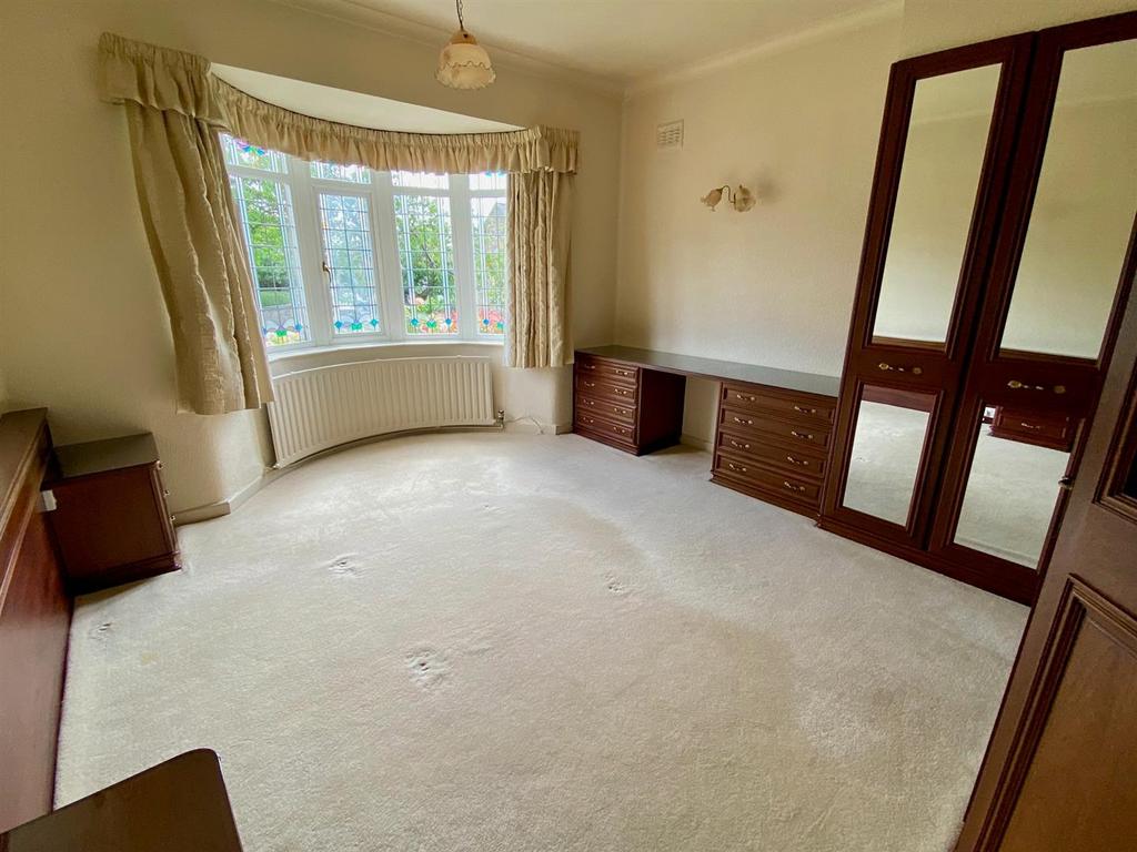 Bedroom front.jpg