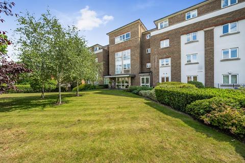 3 bedroom penthouse for sale, Castlereagh House, Stanmore HA7