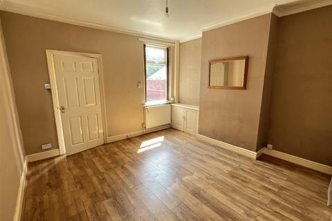 28 Calais Road, Burton-on-trent, DE13 0UH