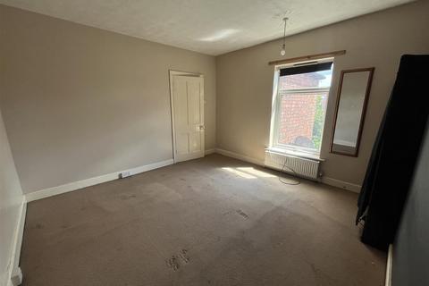 28 Calais Road, Burton-on-trent, DE13 0UH