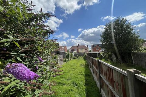 28 Calais Road, Burton-on-trent, DE13 0UH