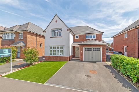 4 bedroom detached house for sale, Cheddington Crescent, Great Sankey, Warrington